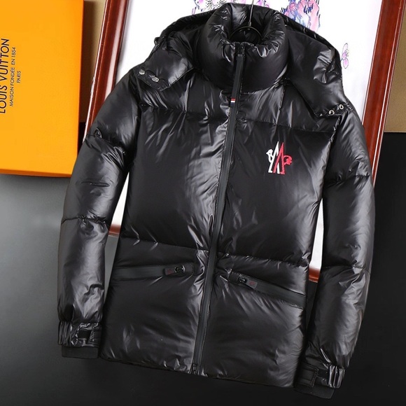 Moncler Shiny Black Puffer Jacket - Picture 1 of 5